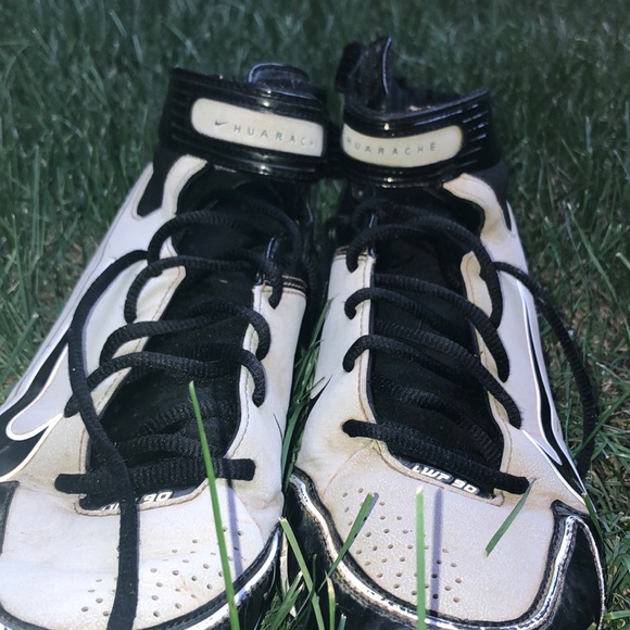 Nike Hurricane Cleats - Picture 4 of 4